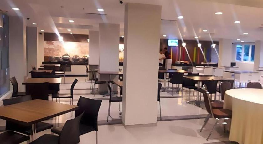 Amaris Hotel Ambon Luaran gambar