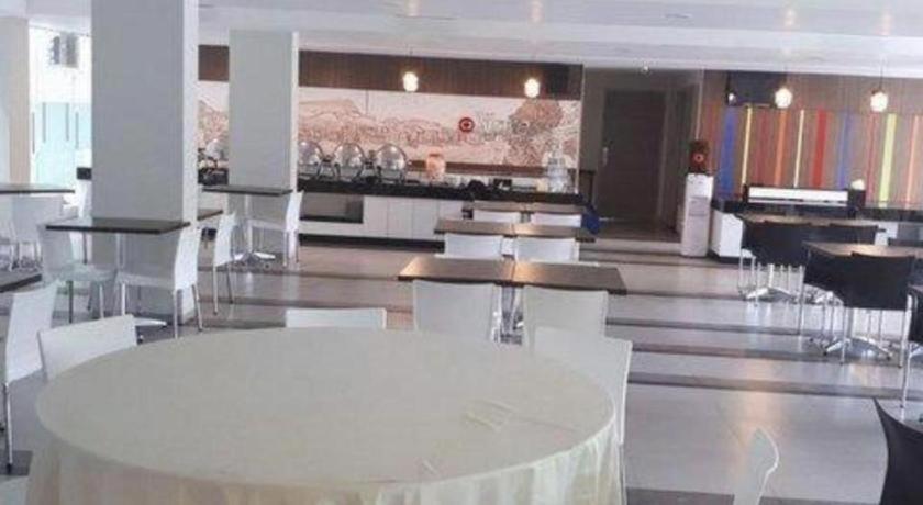 Amaris Hotel Ambon Luaran gambar